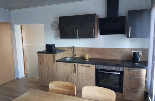Dahn Apartment | Top Rated Apartment 'Ruth' with Private Terrace & Wi-Fi