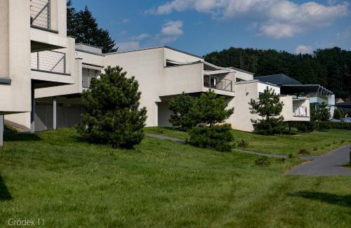 Grodek Nad Dunajcem Apartment | Pet-Friendly Apartments in Poland with Oceanfront Views