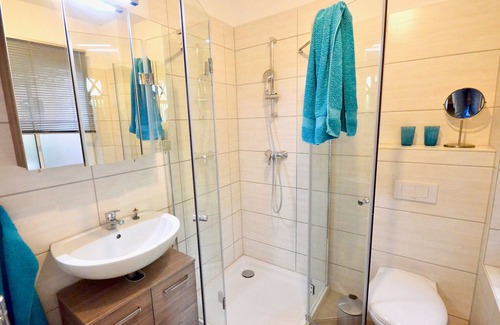 Halenbeck-Rohlsdorf Apartment | Pet-Friendly Vrbo Property with Family Amenities Awaiting You