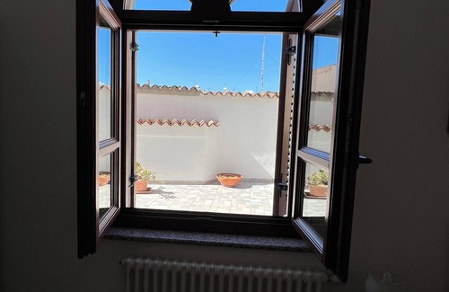 Dorgali Apartment | Ocean View Apartment S'Eremu 2 – Guest Rated 10/10