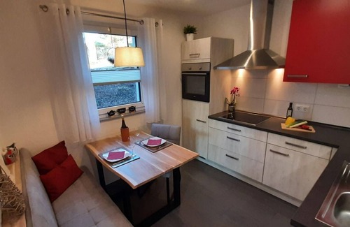 Beurig Apartment | Scenic Apartment SaarWeinWald with Ocean View and Kitchen