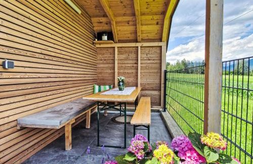 Oberperfuss Apartment | Family-Friendly Apartment Ferienwohnung Sabine: Guest Rated 9.8