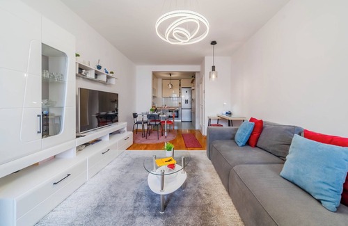Zagreb Apartment | Modern Apartment Saga with Terrace and Parking in Zagreb