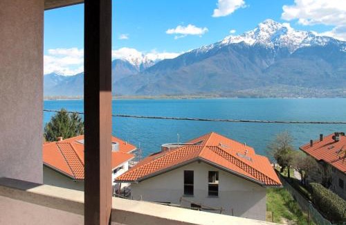 Gera Lario Apartment | Pet-Friendly Oceanfront Retreat: Apartment Salice Verde
