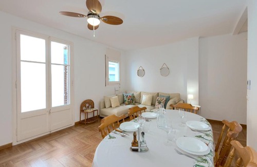 Arenys de Mar Apartment | Pet-Friendly Apartment Sant Joan with Oceanfront Views