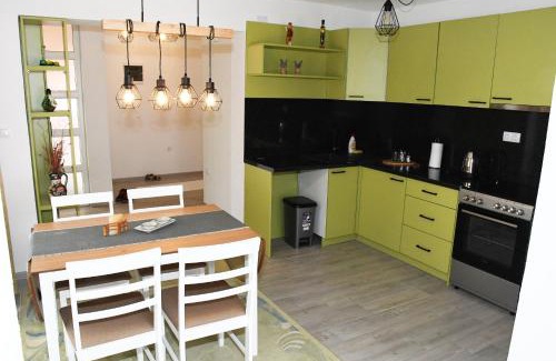 Prijedor Apartment | Top-Rated Family Retreat at Apartment Sarajlic Awaits You
