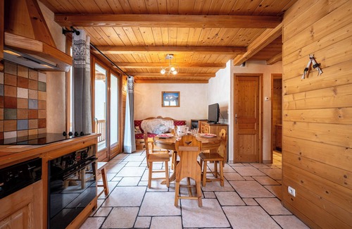 Val Cenis Apartment | Apartment 'Savine' with Mountain View, Balcony and Wi-Fi