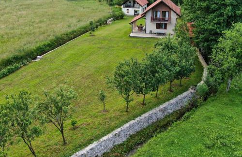 Republika Srpska Apartment | Top-Rated Apartment Savkovic: Pet Friendly & Family Ready
