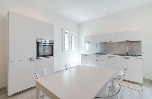 Augusta Apartment | Apartment 'Sbarco Dei Turchi' with Sea View, Wi-Fi and Air Conditioning