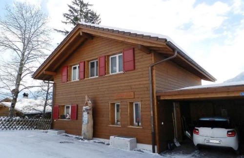 Zweisimmen Apartment | Pet-Friendly Apartment Schön-Egg with Exceptional Ratings