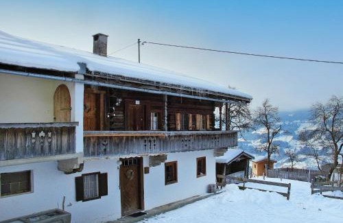 Gattererberg Apartment | Family-Friendly Apartment Schöser - SUZ217 by Interhome