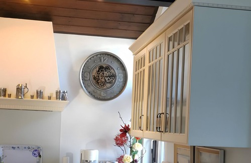 Langenargen Apartment | Apartment 'Schindele' with Mountain View, Balcony and Wi-Fi
