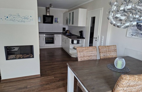Seebad Bansin Condo | Apartment Schloonblick: Beachside Retreat with Free WiFi