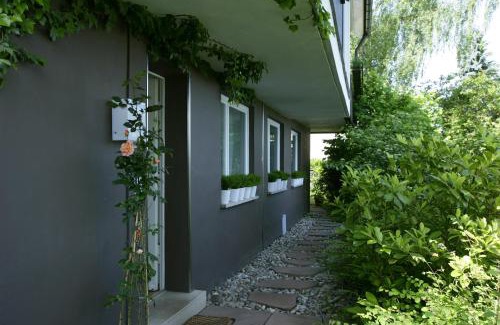 Weststadt Apartment | Family-Friendly Apartment Schlossberg with Top Guest Ratings