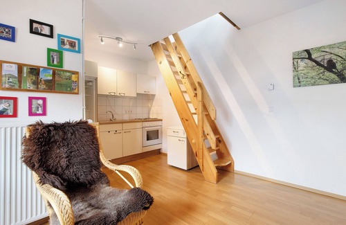 Bad Urach Apartment | Apartment 'Schlossblick' with Shared Terrace, Shared Garden and Wi-Fi