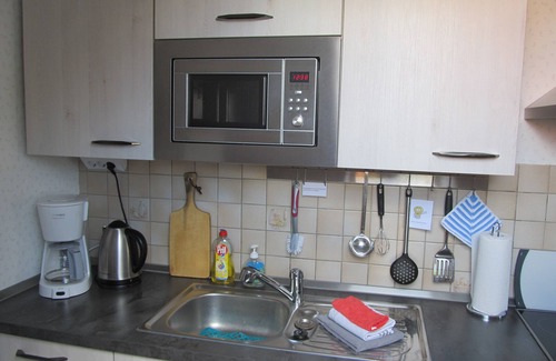 Schneverdingen Apartment | Escape to Apartment Schneverdingen: Pool, Spa & Breakfast