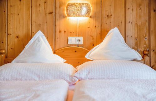 Spinga Apartment | Family-Friendly Apartment Schwalbennest with Pet Options