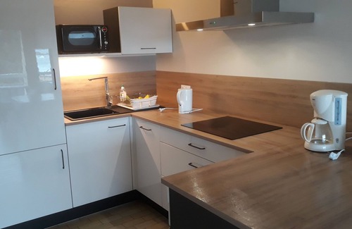 Trevou-Treguignec Apartment | Seaside Apartment with Pool, Steps from Trestel Beach