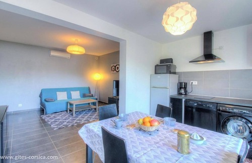 Cargese Apartment | Ocean View Apartment with Breakfast & Child-Friendly Amenities