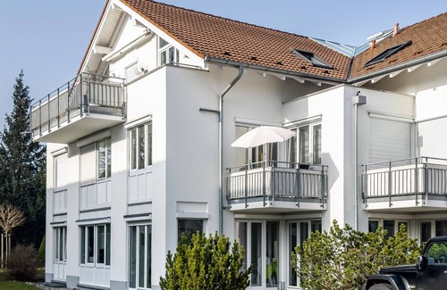 Langenargen Apartment | Oceanfront Apartment 'Seeliebe' with Balcony & Free Wi-Fi