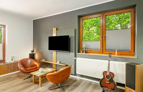 Idafehn Apartment | Relaxing Apartment 'Fewo1 Seelter Ai Saterland' with Wi-Fi