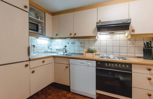 Bad Hofgastein Apartment | Cozy Apartment Selma with Spa and Lake Views Await You