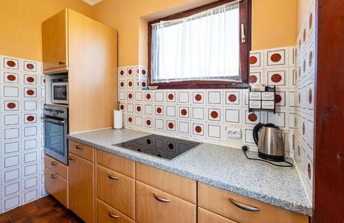 Ugljan Apartment | Relax at Apartment Serđa - Oceanfront Escape in Ugljan