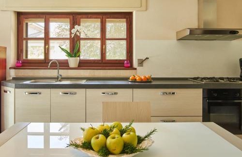 Giumello Apartment | Pet-Friendly Retreat: Apartment Serena - Rated 9/10