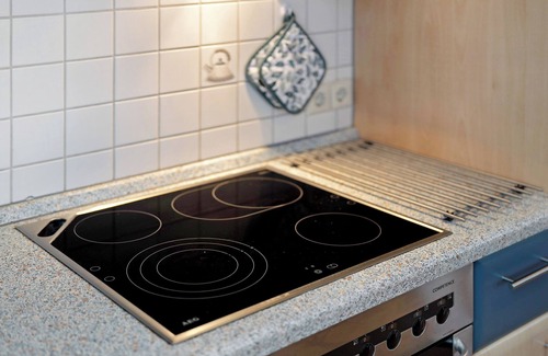 Forchheim Apartment | Apartment 'Sigrid' with Shared Garden, Balcony and Wi-Fi