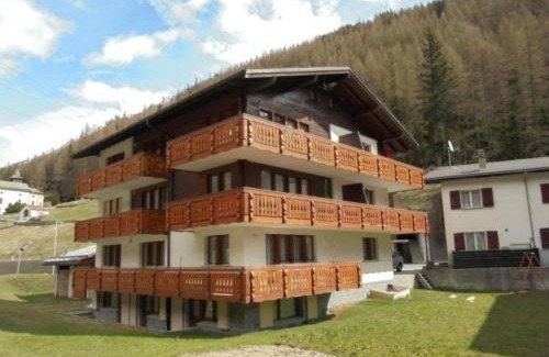 Saas Grund Apartment | Family-Friendly Apartment Silberdistel by Interhome