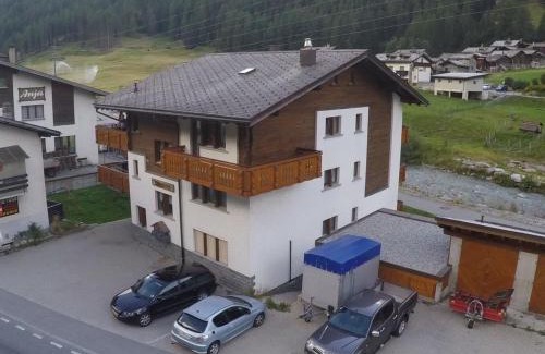 Saas Grund Apartment | Family-Friendly Apartment Silberdistel by Interhome