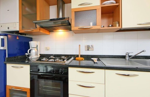 Bucine Apartment | Pet-Friendly Apartment Simone with Pool & Spa Amenities