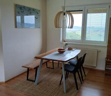 Vysne Ruzbachy Apartment | Cozy Apartment SKI-BIKE-HIKE with Spa in Vyšné Ružbachy