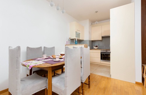 Ursus Apartment | Cozy Apartment Skoroszewska in Warsaw - Family-Friendly Stay