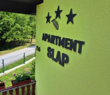 Catrnja Apartment | Pet-Friendly Apartment Slap with Breakfast & Easy Access