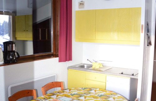 Le Praz de Lys Apartment | Family-Friendly Apartment for 6 in Praz de Lys