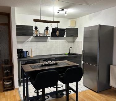 Suedwest Apartment | Discover Apartment „Slow Horses“: Pet-Friendly Getaway