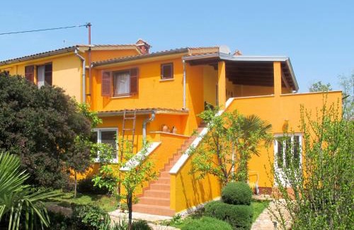 Stranici kod Lovreca Apartment | Pet-Friendly Apartment Smilja - Ideal for Families