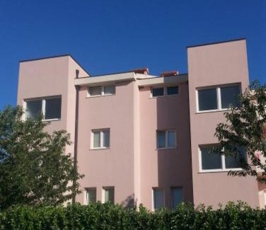 Dugopolje Apartment | Elegant Apartment Smodlaka: Guest Rated 9.9/10 Comfort