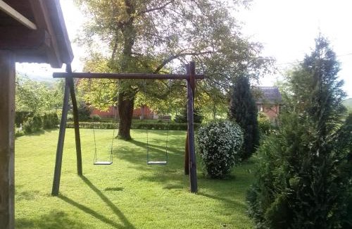 Catrnja Apartment | Discover Apartment Smoljanac: Guest Rated 10/10, Family Friendly