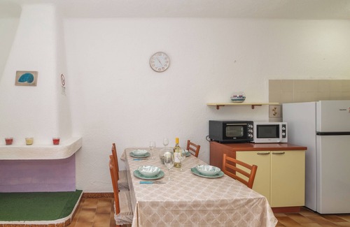 Ruoni Apartment | Apartment 'Sofi' with Private Terrace, Private Garden and Wi-Fi