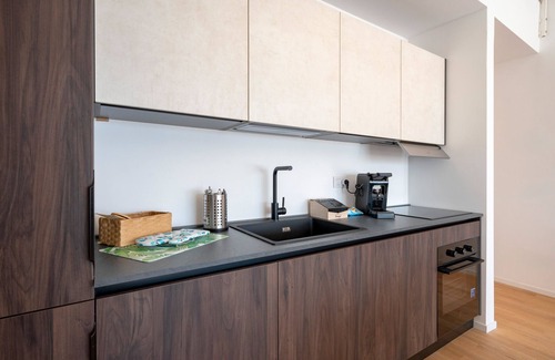 Municipio 1 Apartment | Apartment 'Sogno Di Mare' with Sea View, Wi-Fi and Air Conditioning