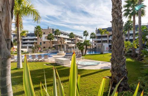 Orihuela Costa Apartment | Oceanfront Apartment Soleado: Rated 10/10 for Families