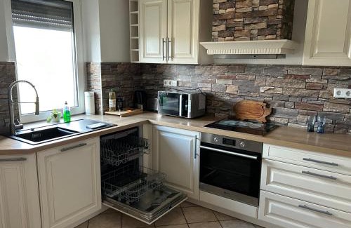 Mittelbach Apartment | Cozy Apartment Sonnenblick: Child-Friendly & Centrally Located