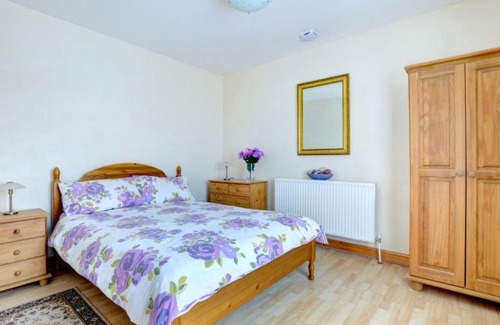 Wadebridge Apartment | Family-Friendly Apartment Sparrow: Guest Rated 9/10