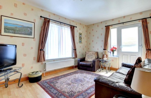 Wadebridge Apartment | Family-Friendly Apartment Sparrow: Guest Rated 9/10