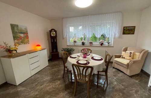 Roetenbach Apartment | Family-Friendly Getaway at Apartment Spatzenparadies