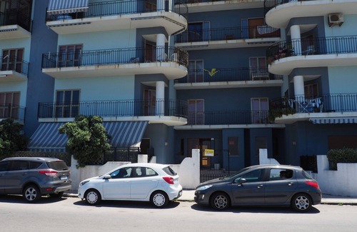 Milazzo Apartment | Apartment Spiaggia di Ponente With Views of the Aeolian Islands