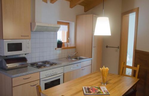 Fontanella Apartment | Cozy Apartment Stark: Guest Rated 9/10 with Hot Tub & Kitchen