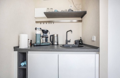 Region Hannover District Apartment | Scenic Studio with Lake View, Balcony & Pet-Friendly Amenities
